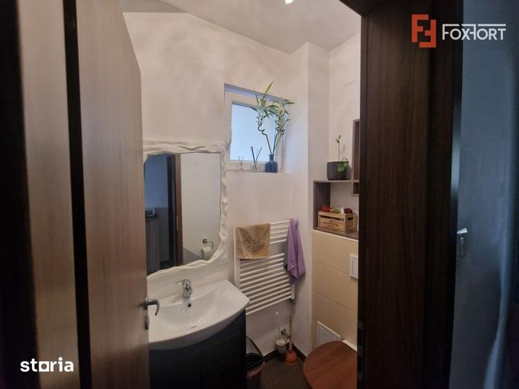 Casă cu 4 camere cu Piscina în Ghiroda
