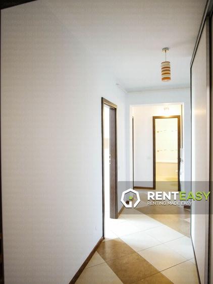Apartament cu 3 camere în Podul de Fier