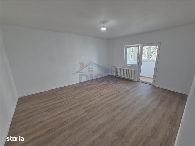 Apartament cu 3 camere în Nerva Traian