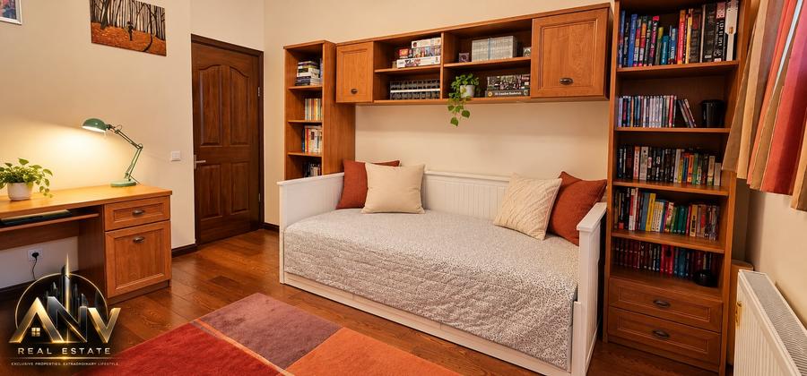 Apartament cu 3 camere decomandat, mobilat în Voluntari