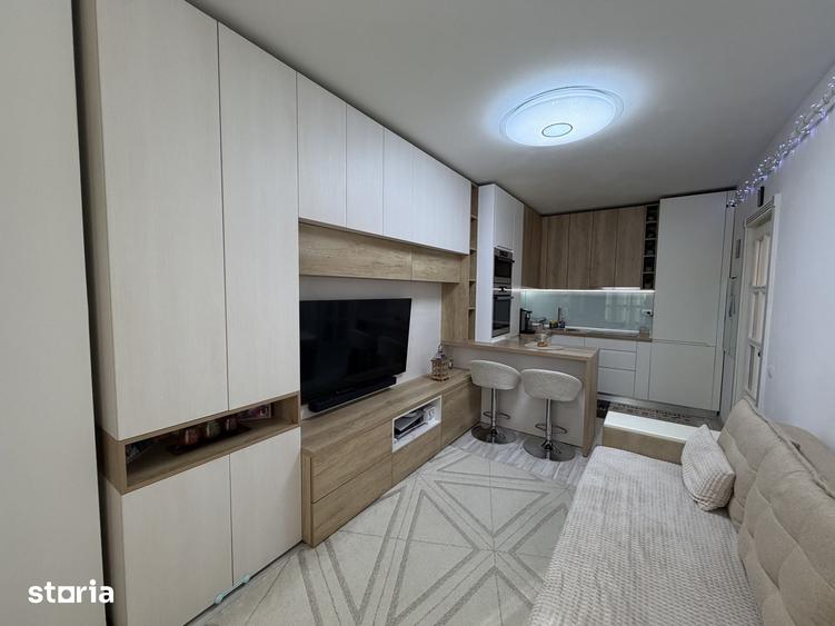 Apartament cu 2 camere în Podu Roș