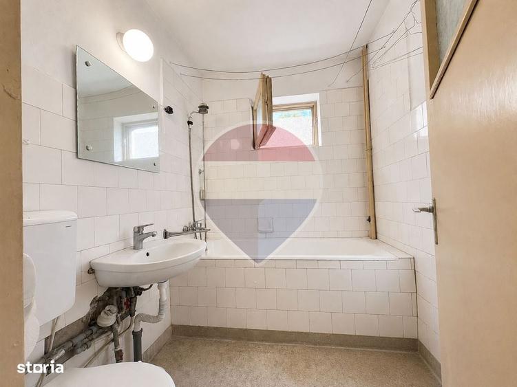 Apartament cu 3 camere de vanzare Central - 3