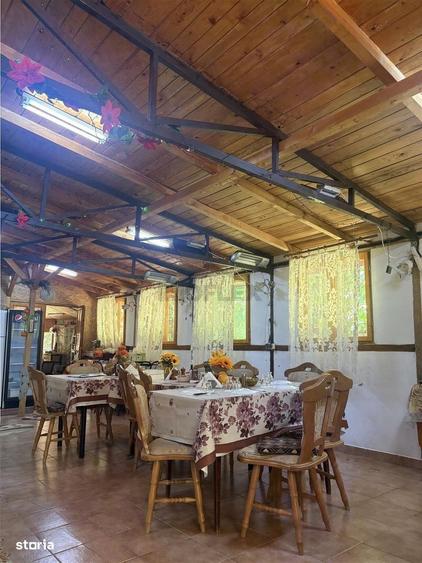 Casă cu 4 camere cu Teren 2000 Mp în Sărata
