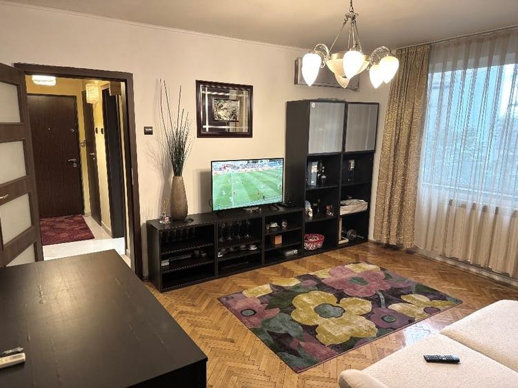 3 camere Lizeanu – 68 mp, etaj 2/8, mobilat, balcon, termoizolat - 1