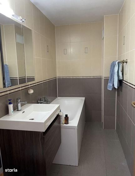 Apartament cu 3 camere decomandat în Doamna Ghica