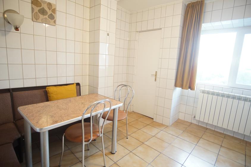 Apartament cu 2 camere semidecomandat în Timpuri Noi
