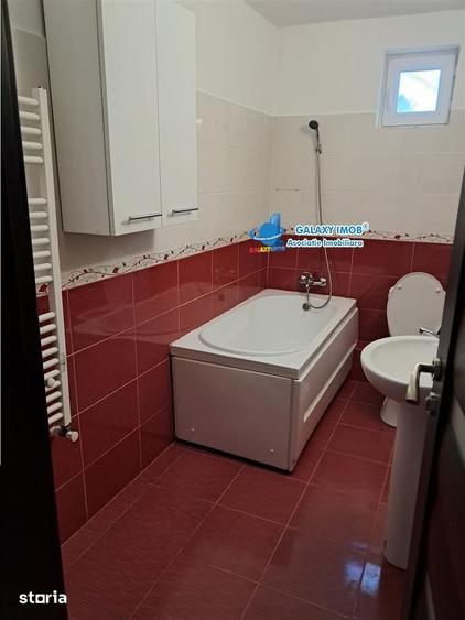Casă cu 4 camere cu Teren 350 Mp în Craiovei