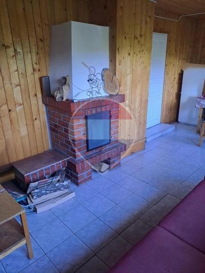 Casă individuală cu 4 camere cu Teren 930 Mp în Valea Ierii