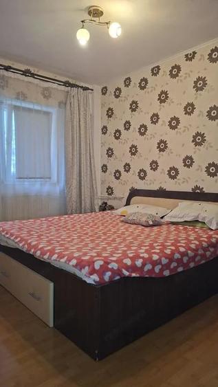 Apartament cu 4 camere decomandat în Bere