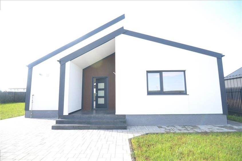 Casă individuală cu 3 camere cu Teren 517 Mp în Tărlungeni