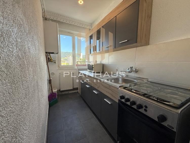 Apartament cu 2 camere decomandat în Decebal