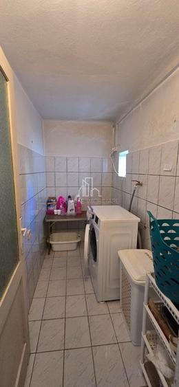 Casă individuală cu 4 camere cu Canalizare în Central