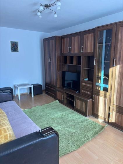 Apartament cu 2 camere decomandat în Giulești