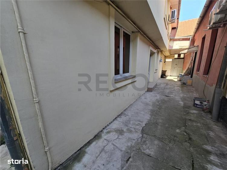 Apartament cu 4 camere în Central