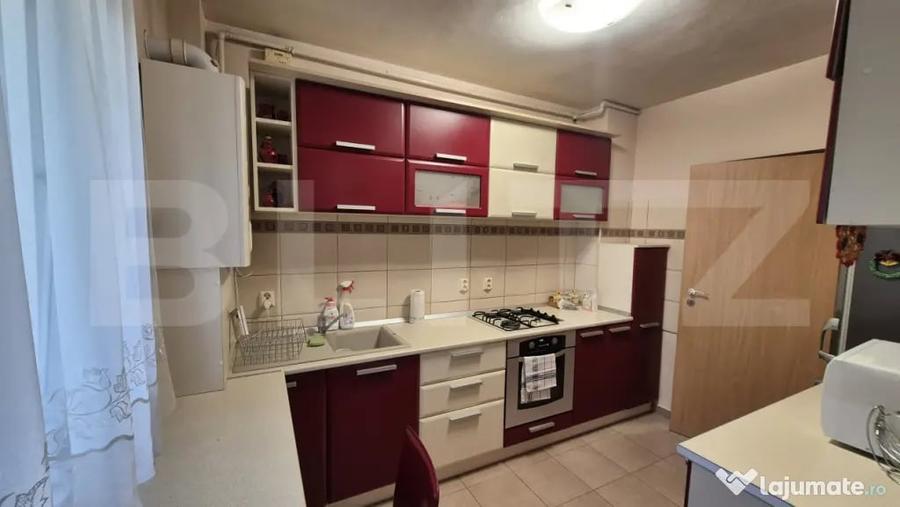 Apartament cu 2 camere decomandat în Micro 16