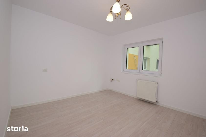 Apartament cu 3 camere decomandat în Rahova — fotografia 3