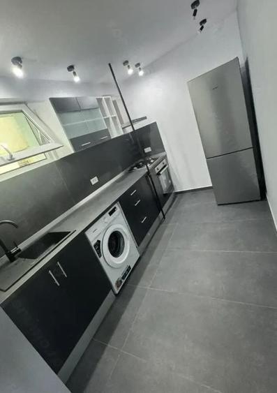 Apartament cu 2 camere decomandat, mobilat în Eroii Revoluției
