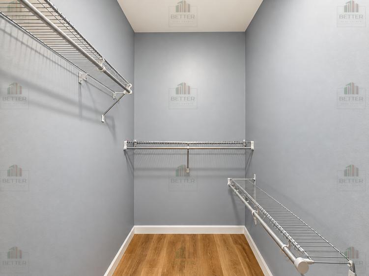 Duplex cu 4 camere cu Canalizare în Central