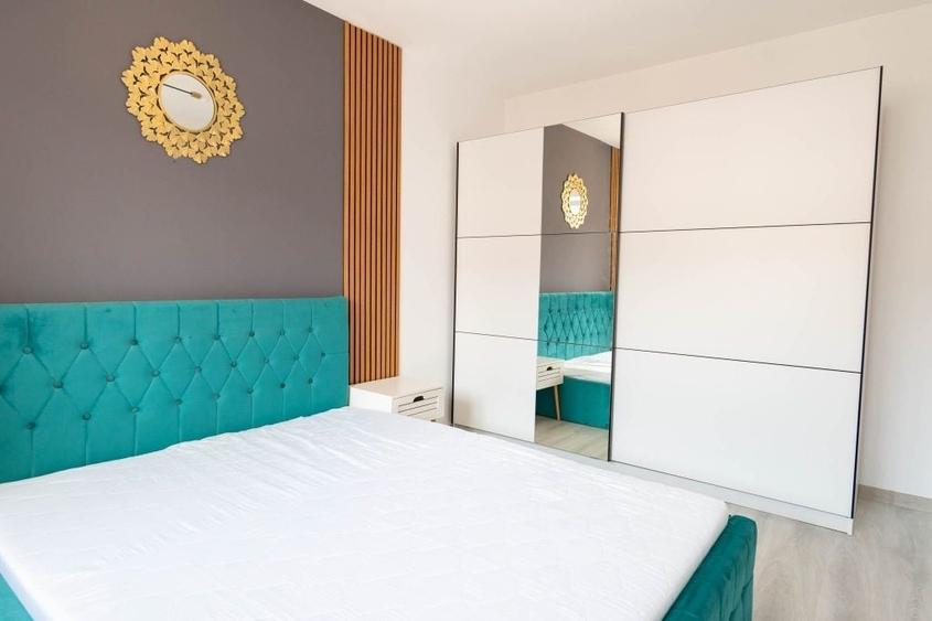 Apartament cu 2 camere semidecomandat în Sânpetru