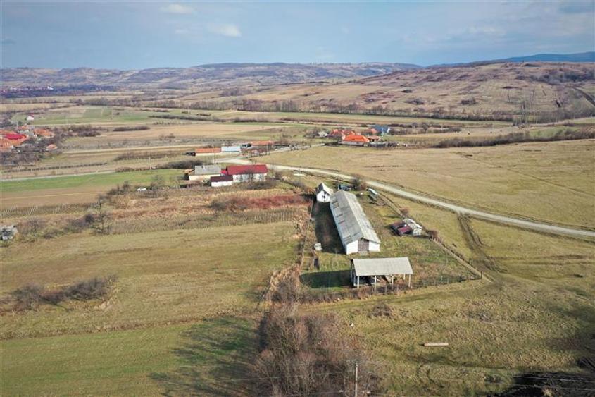 Teren intravilan de 3408 mp, în Voivozi (Popești)