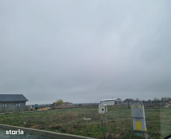 Teren de 500 mp, în Poarta Albă
