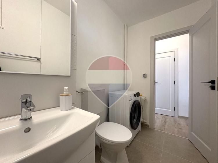Apartament cu 2 camere semidecomandat, mobilat în Gării