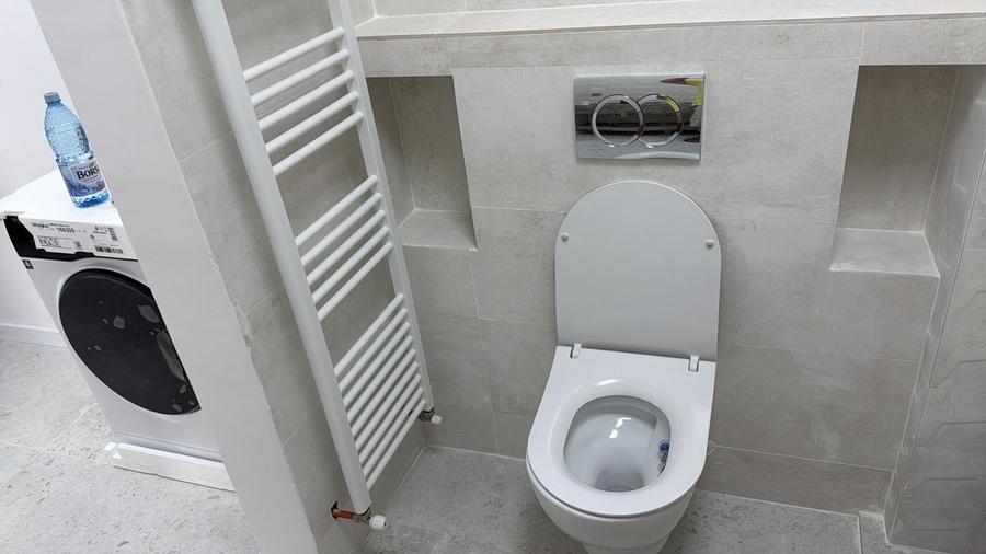 Apartament cu 2 camere decomandat în Politehnica