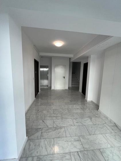 Apartament cu 2 camere decomandat în Decebal