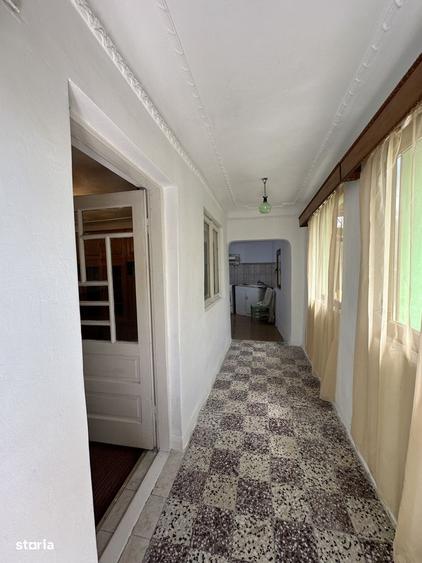 Casă cu 4 camere în Buna Vestire