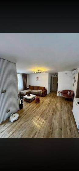 Casă individuală cu 3 camere cu Teren 300 Mp în Exterior Est