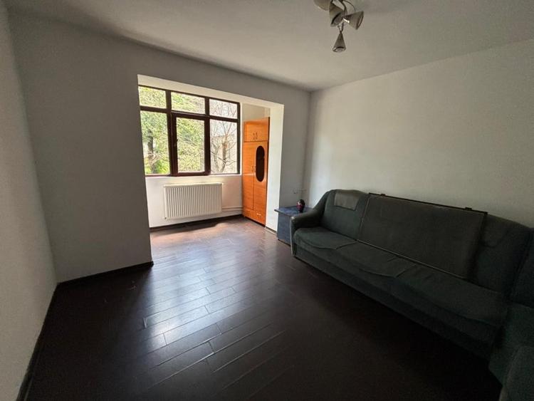 Apartament cu 2 camere- zona Vest - 2