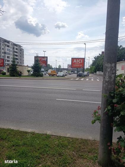 Apartament cu 2 camere semidecomandat în Micro 6