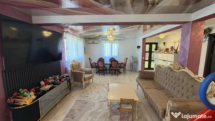 Casă cu 5 camere cu Teren 457 Mp în Ciorogârla