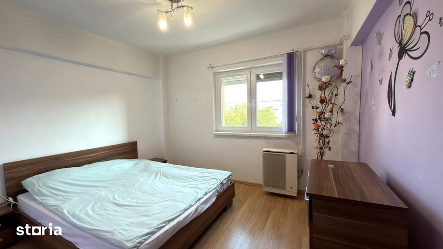 Apartament cu 2 camere decomandat în Central