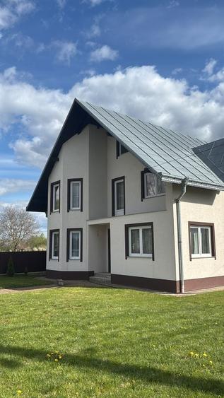 Casă cu 4 camere în Frătăuții Vechi