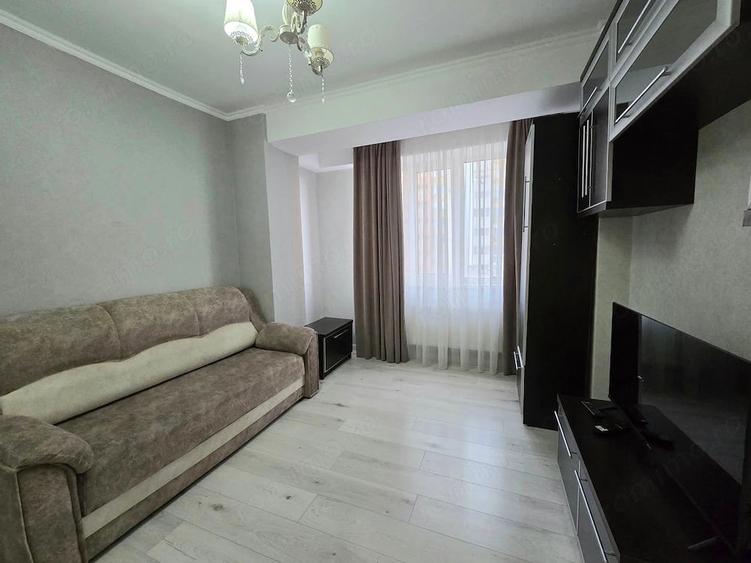 Apartament cu 2 camere decomandat în Muncii
