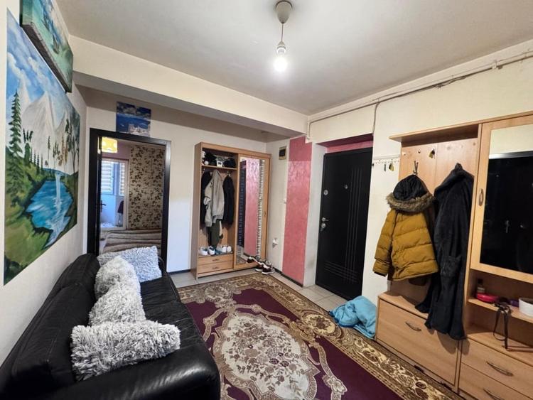 Apartament 4 camere 92 mp, Zona Stejarului - 11