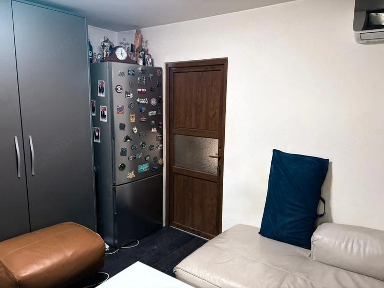Apartament 2 camere, 26.83 mp, zona Pia?a Valea Ro?ie - 1
