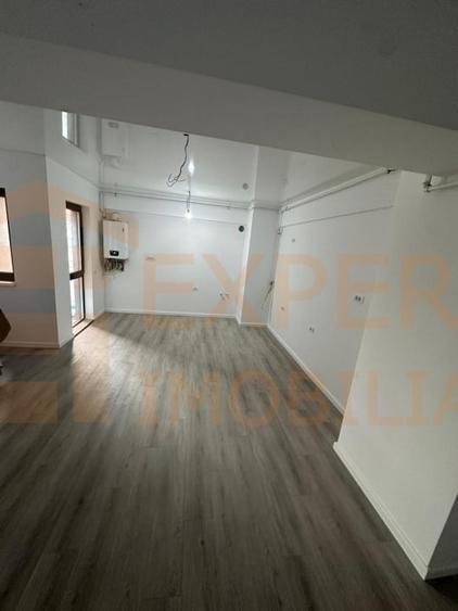 Apartament cu 2 camere decomandat în ICIL
