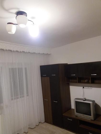 Garsonieră decomandată în Exterior Vest