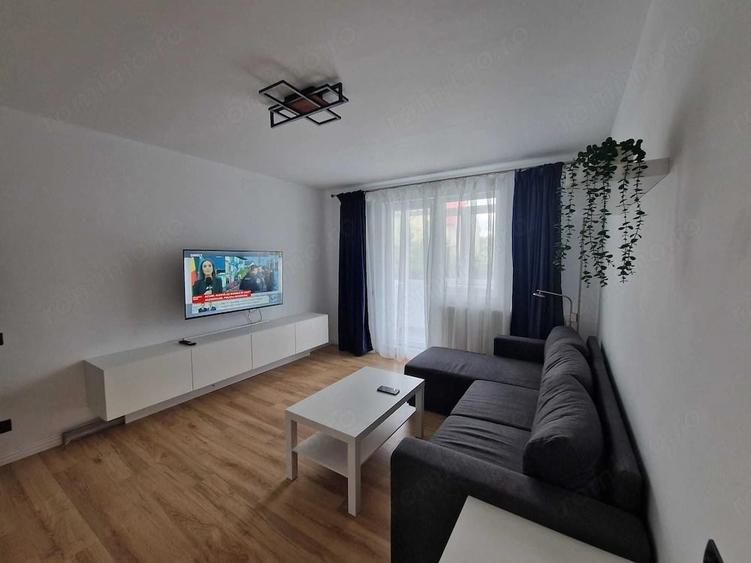 Apartament renovat de inchiriat - 2 Cam Brasov - Tractorul - 2