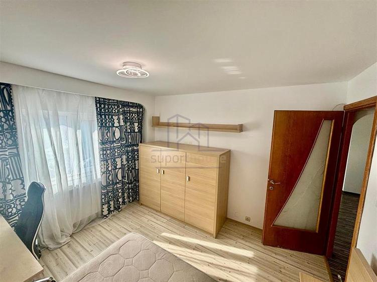 Apartament cu 4 camere decomandat, mobilat în Cantacuzino