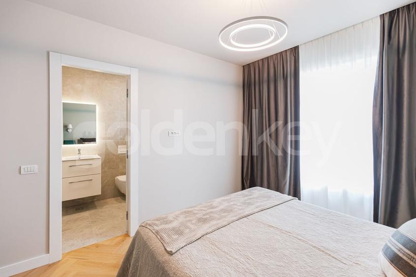 Apartament cu 3 camere decomandat, mobilat în Barbu Văcărescu