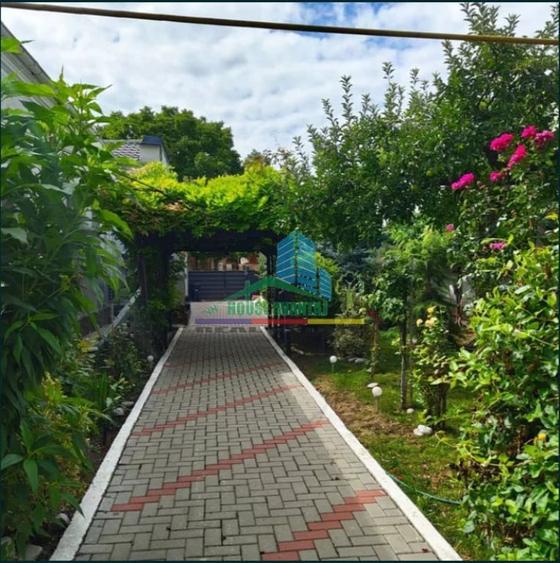 Casă cu 5 camere cu Teren 880 Mp în Ultracentral