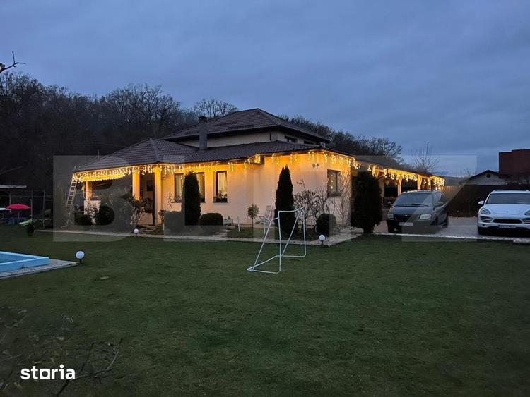 Casă cu 5 camere cu Teren 1800 Mp în Unirea