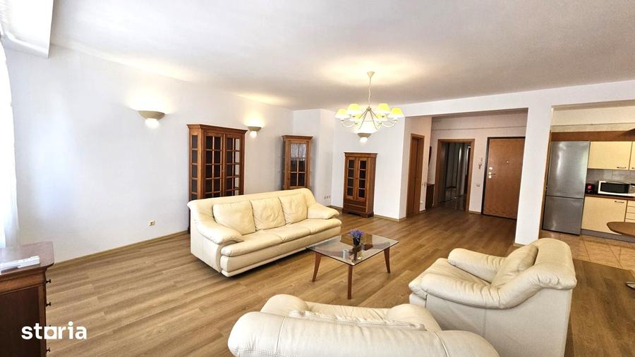 Apartament cu 3 camere semidecomandat în Cotroceni