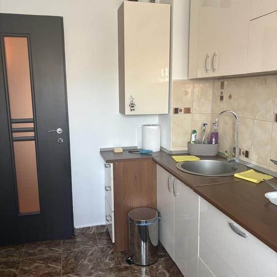 Apartament cu 2 camere semidecomandat în Exterior Vest