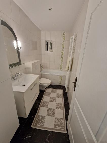 Apartament cu 2 camere decomandat în Cug