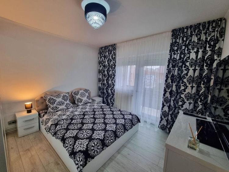 Apartament cu 2 camere decomandat în Carpați 2
