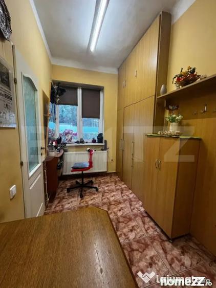 Apartament cu 3 camere decomandat în Bălcescu